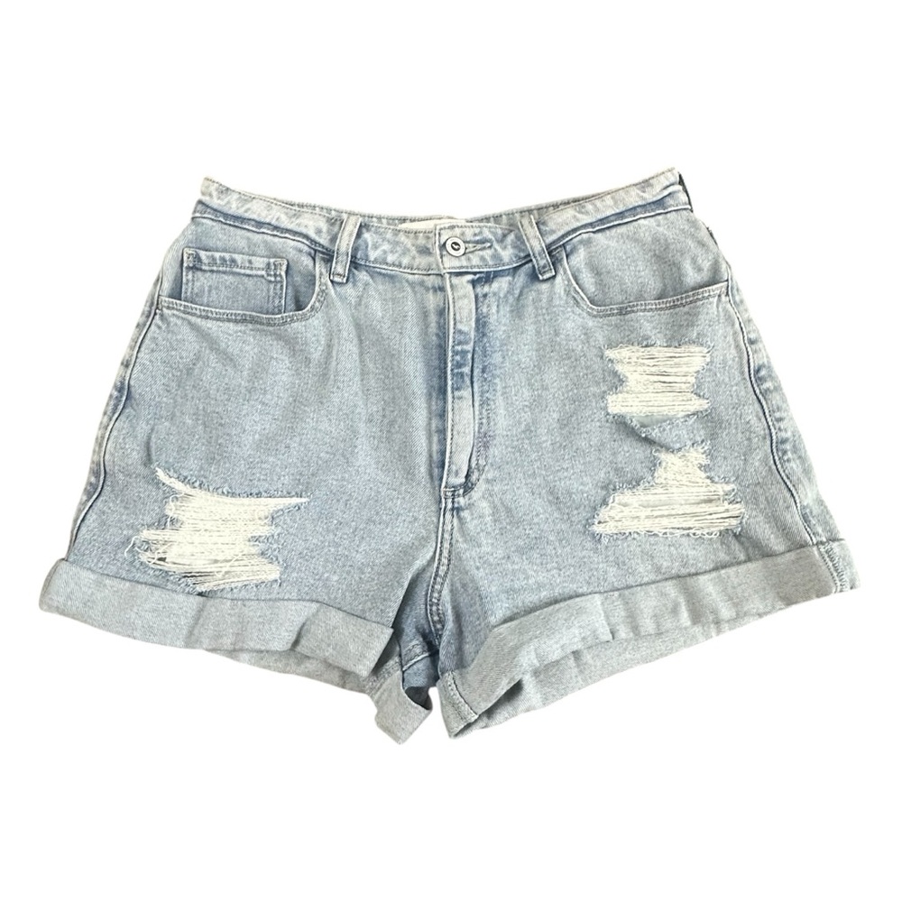 Hollister Curvy Ultra High-Rise Mom Shorts. Women’s size 11
